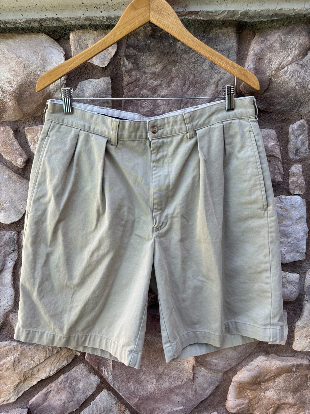 Polo Ralph Lauren Tyler Shorts Mens Beige Double Pleated Sz 34 Cotton Pockets